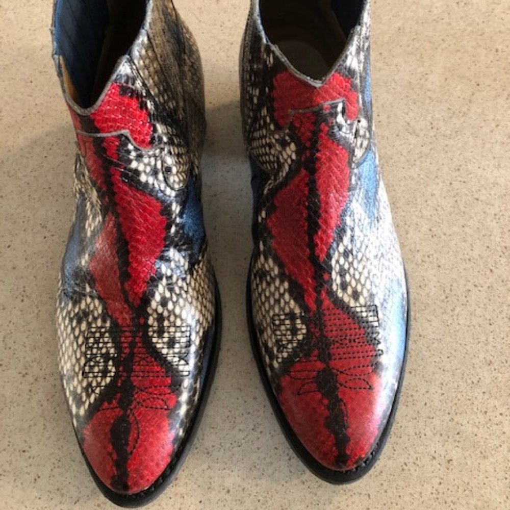 Golden Goose Western Boots it41 usa fits 10-10.5